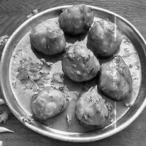 Veg Dum Aloo Hyderabadi