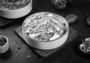 Paneer Hakka Noodles
