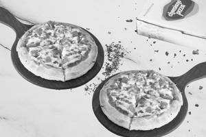 2 Veg pizzas (Pocket friendly)