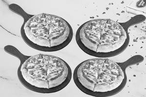 4 Veg Pizzas (Pocket Friendly)