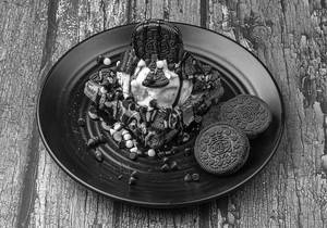 Oreo Delight Waffle & Ice Cream