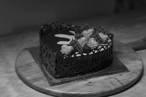 Fantasy Fudge Heart Cake