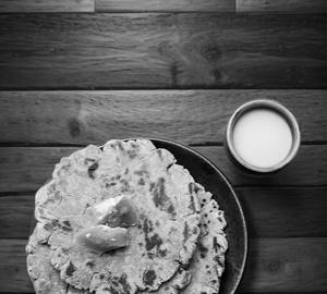Ghee Bhakhri