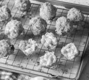 Classic Mac & Cheese Balls