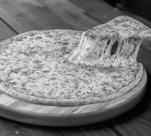Double cheese pizza