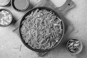 Schezwan Veg Noodles