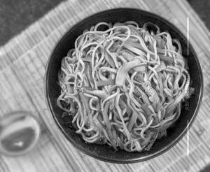 Veg Hakka Noodle