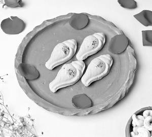 Sankh Sandesh Gur [4 Pieces]
