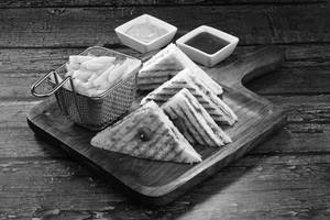 Paneer Tikka Club Sandwich