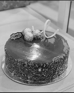 Ferero Rocher Cake [half Kg]