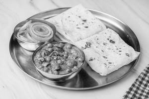 Mushroom Matar Masala - Rumali Roti Combo