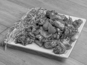 Chilli Chicken Dry (8 Pcs)