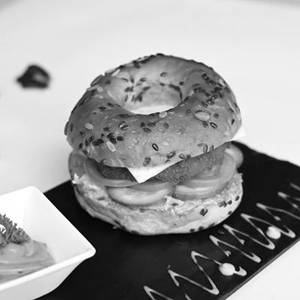 Veg Bagel Burger