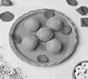 Laddu [5 Pieces]