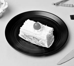 White Forest Pastry [1 Piece]