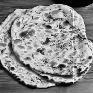 Garlic Cheese Naan