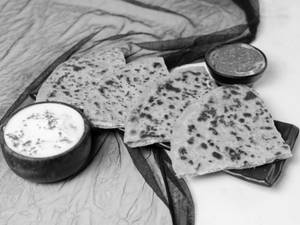 Gobi Parantha
