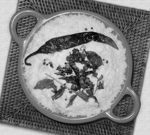 Curd rice with tomato Pickle