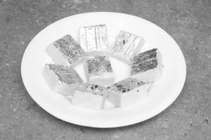 Bikaneri Burfi