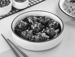 Veg Manchurian (8pcs)