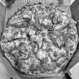 Paneer Cheese Pizza [9 Inches]