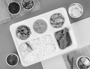 Chicken Thali (2pcs)