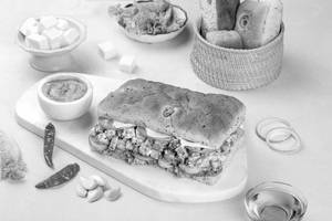 Lehsuni Paneer Tikka Sandwich [32g High Protein]