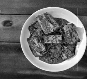 Lahsooni palak paneer