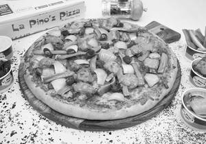 Chicken 65 Pizza Regular
