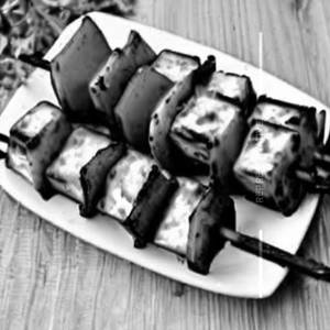 Roasted paneer tikka