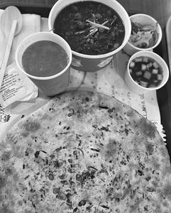 Aloo Pyaaz Amritsari Kulcha Combo (special)