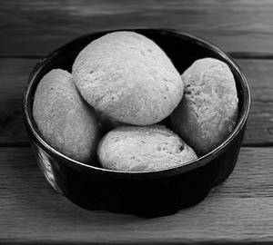 Dry Kachori