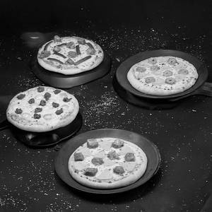 Classic Pizzas Pack Of 4 - Non-veg.