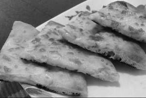 Cheese Garlic Naan