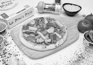Las Vegas Treat Pizza