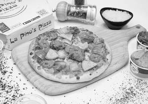 Indian Chicken Special Pizza Regular