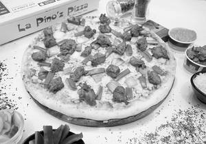 Tandoori Chicken Pizza Regular