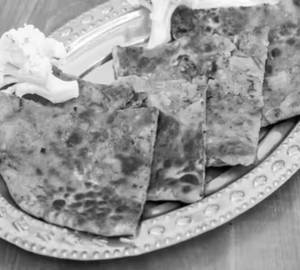 Tawa Gobi Paratha