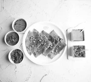 Matar Paratha