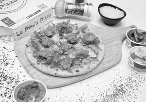 Butter Chicken Pizza Regular