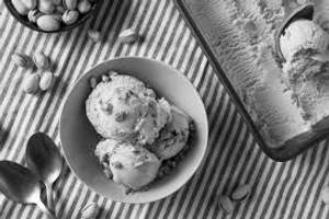 Green Pista Ice Cream