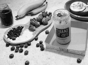 Berry Banana Yogurt Thick Smoothie