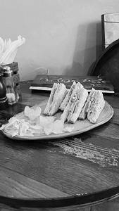 Omelette Sandwich