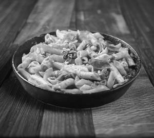 Cheese and corn pasta