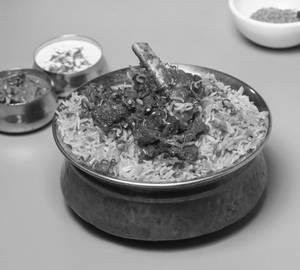 Andhra Mamsam Vepudu Piece Biryani