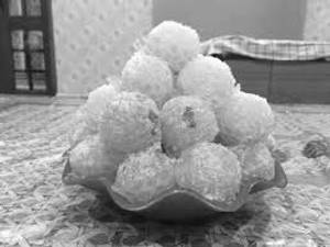 Coconut Laddu Kashmiri Laddu
