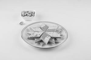 Pista Kaju Katli