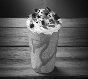 Cookie Caramel Shake