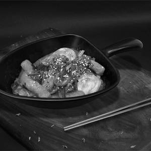 Tteokbokki With Egg