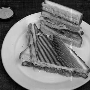 Hot chicken sandwich